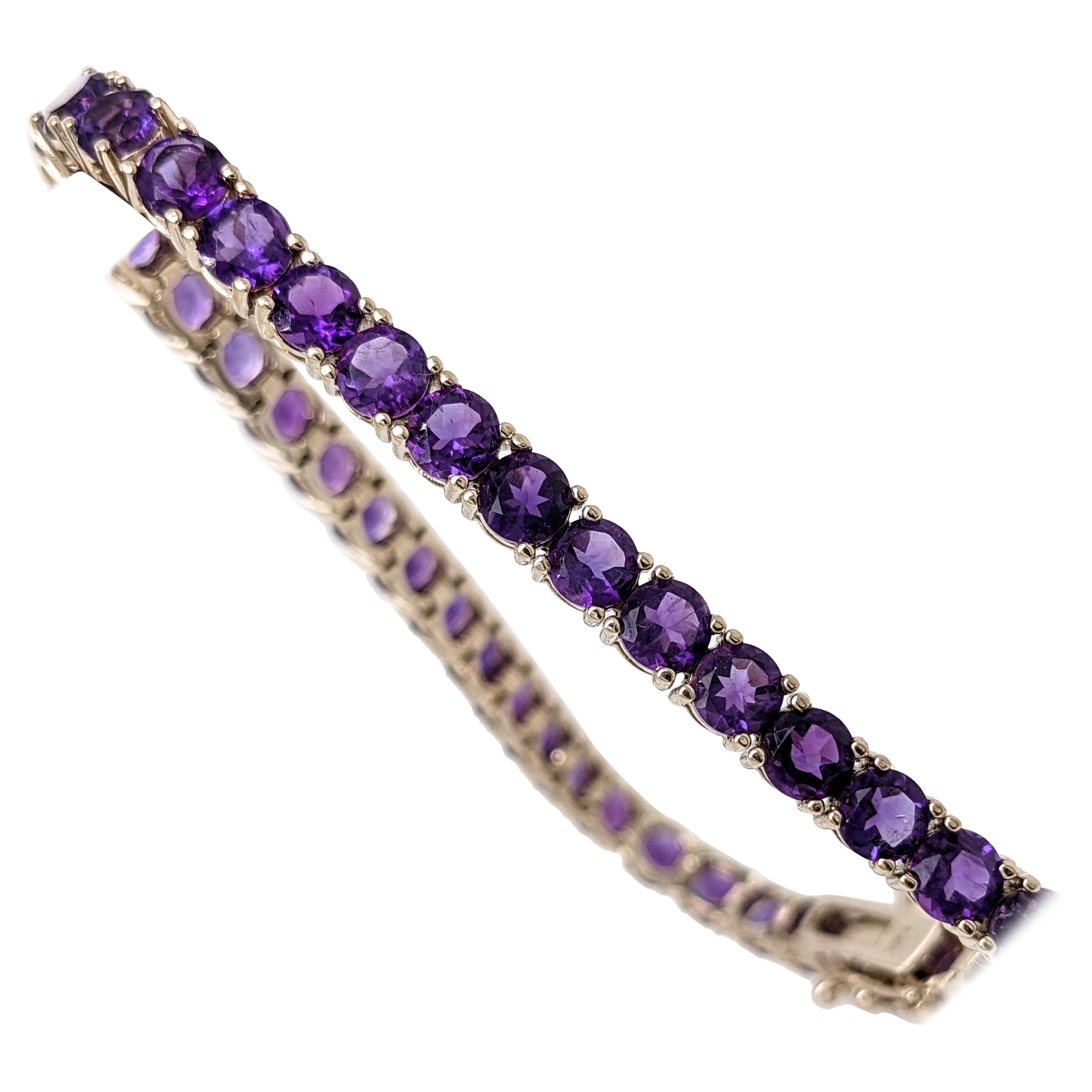 11.36ct Amethyst Tennis Bracelet in 14k White Gold Box Clasp Closure  For Sale