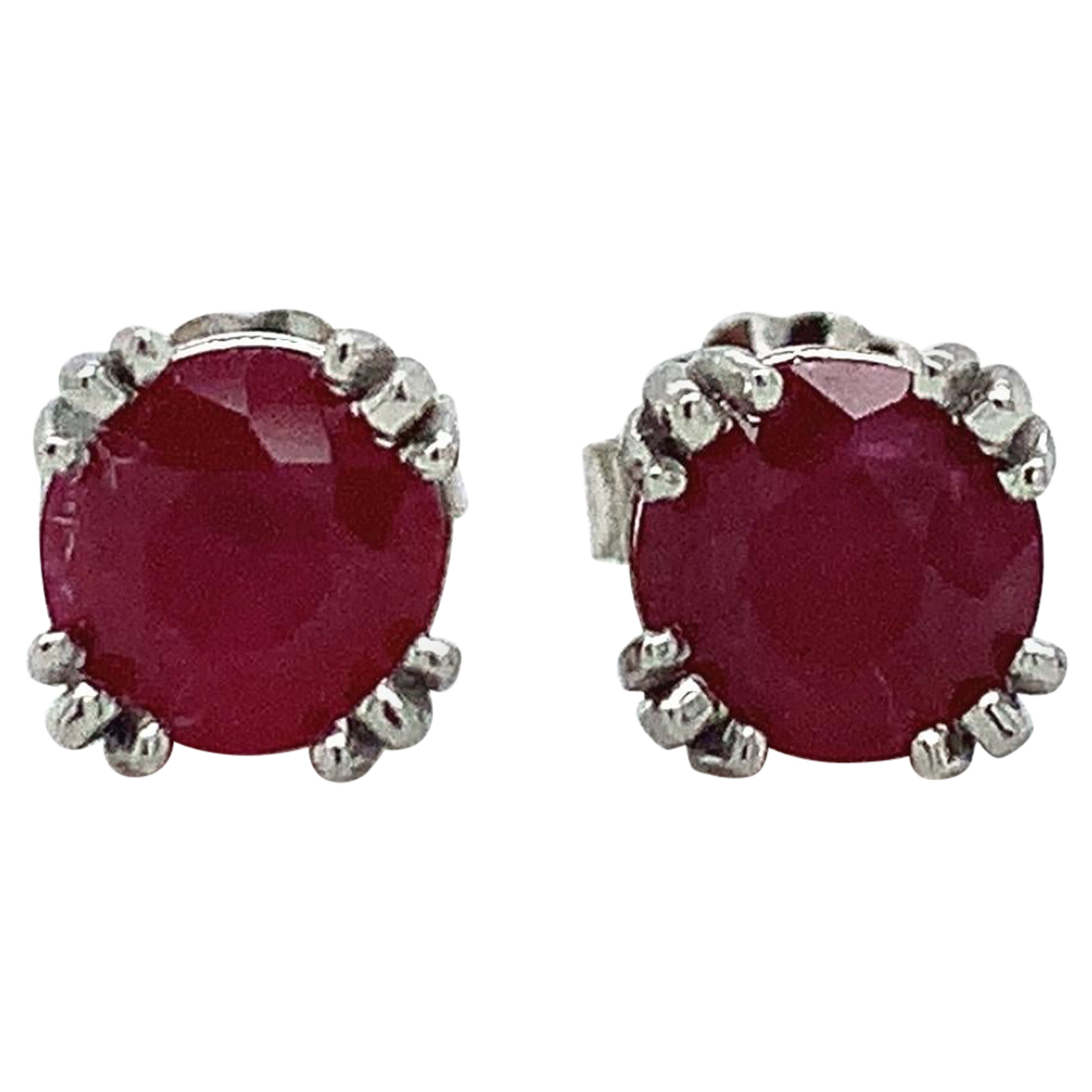 Platinum 1.72 carat Ruby Stud Earrings For Sale