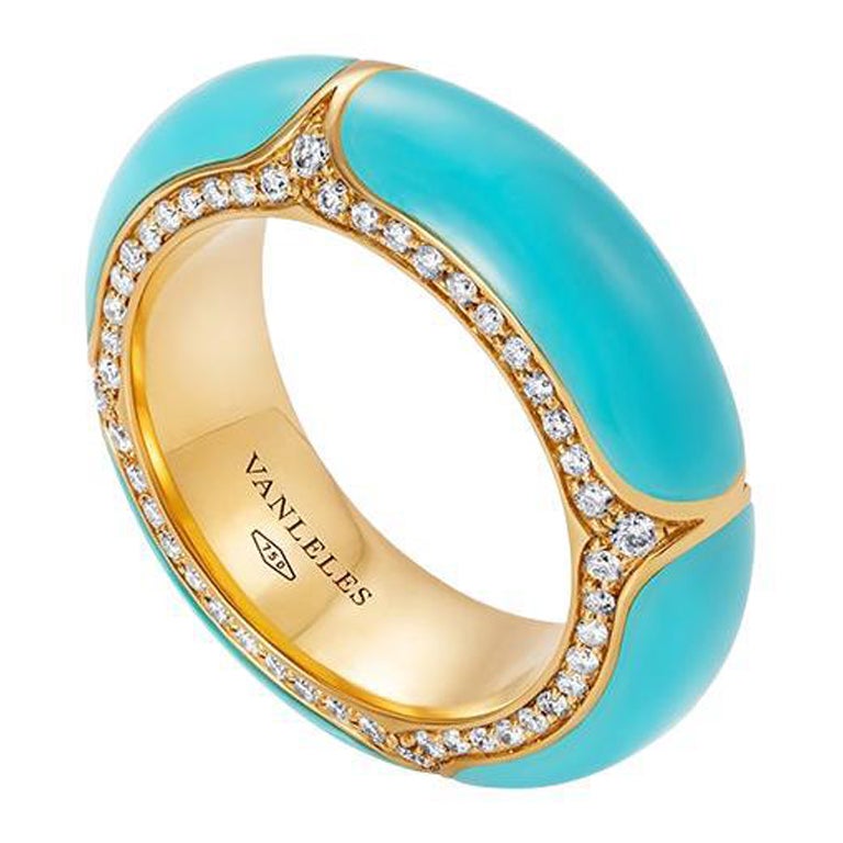 18 Karat Yellow Gold, White Diamonds and Turquoise Ring For Sale