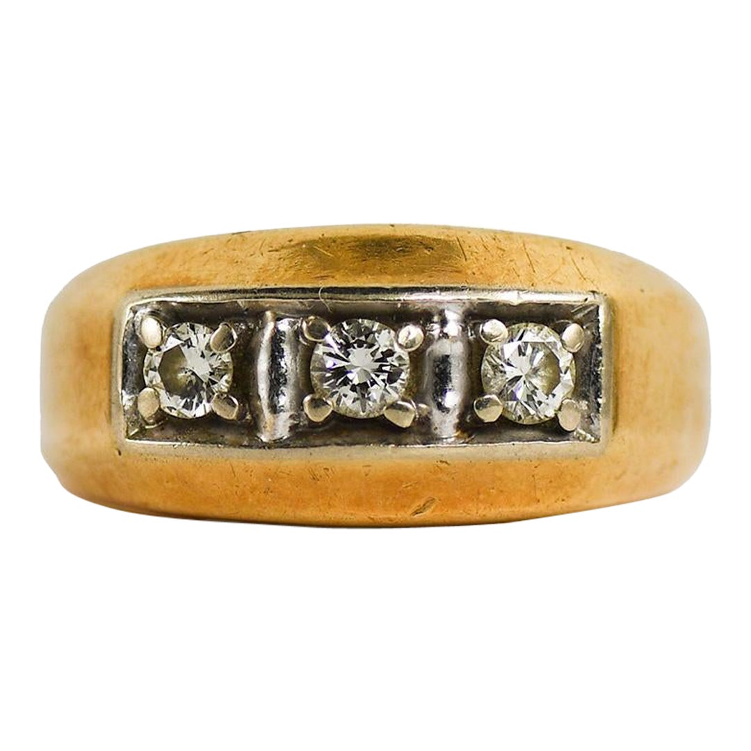 14K Yellow Gold Vintage Diamond Ring 0.30tdw, Size 9.5 For Sale