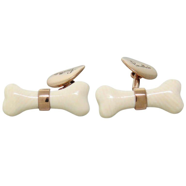 Pomellato Pour Un Homme Enamel Bone Gold Cufflinks