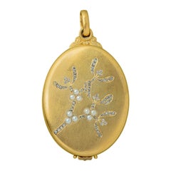 French Antique Gold Mistletoe Locket 