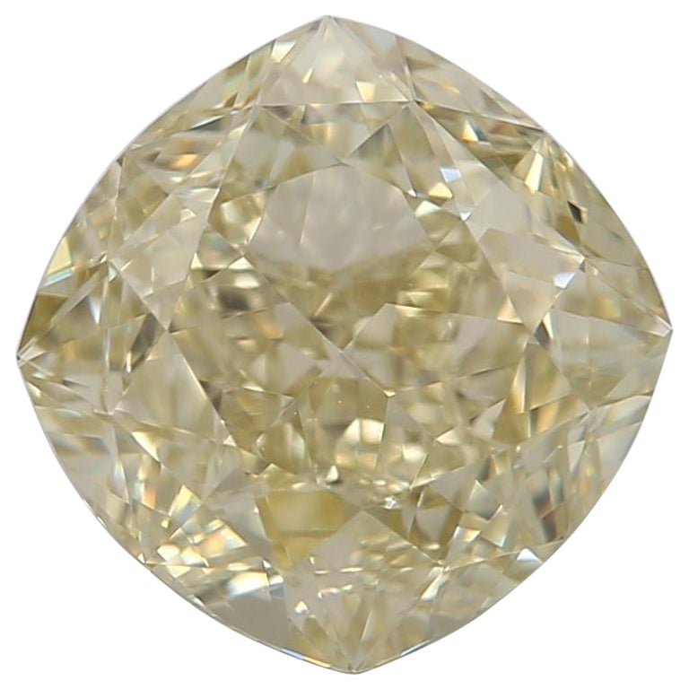 Diamant taillé en coussin de 2,01 carats de couleur brun clair et de couleur jaune verdâtre 