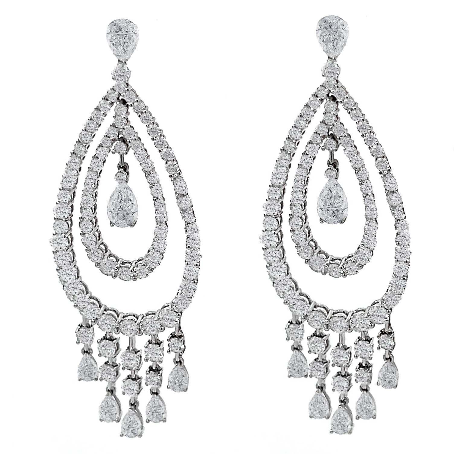  Boucles d'oreilles chandelier avec diamants 10,14 carats