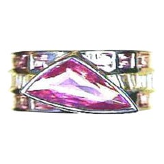 Ring mit rosa Saphiren und Vanilla-Diamanten in 18 Karat Vanilla-Gold gefasst