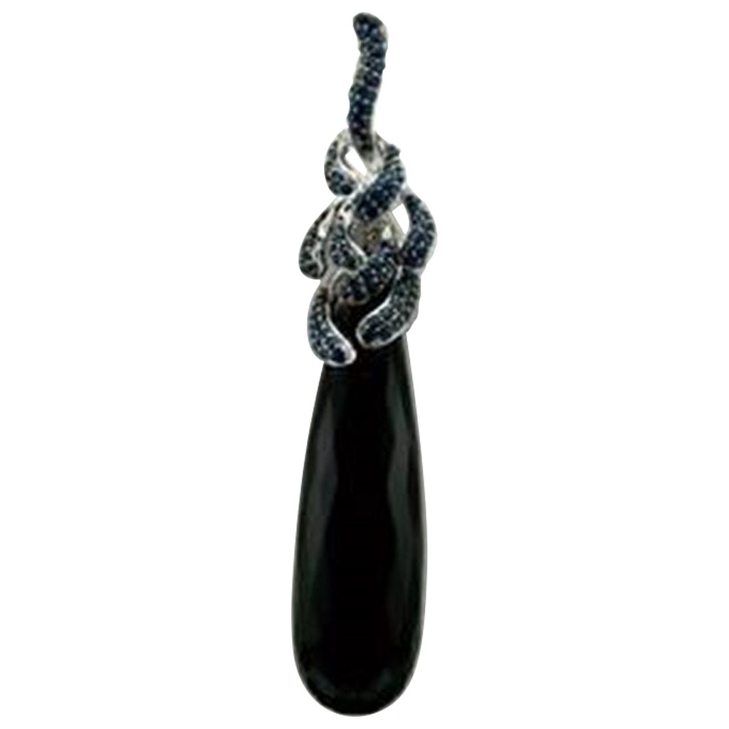 Grand Sample Sale Pendant featuring Blueberry Sapphire, Onyx set in SLV For Sale