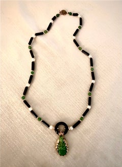 Retro Black onyx, green jade and 14kt gold necklace