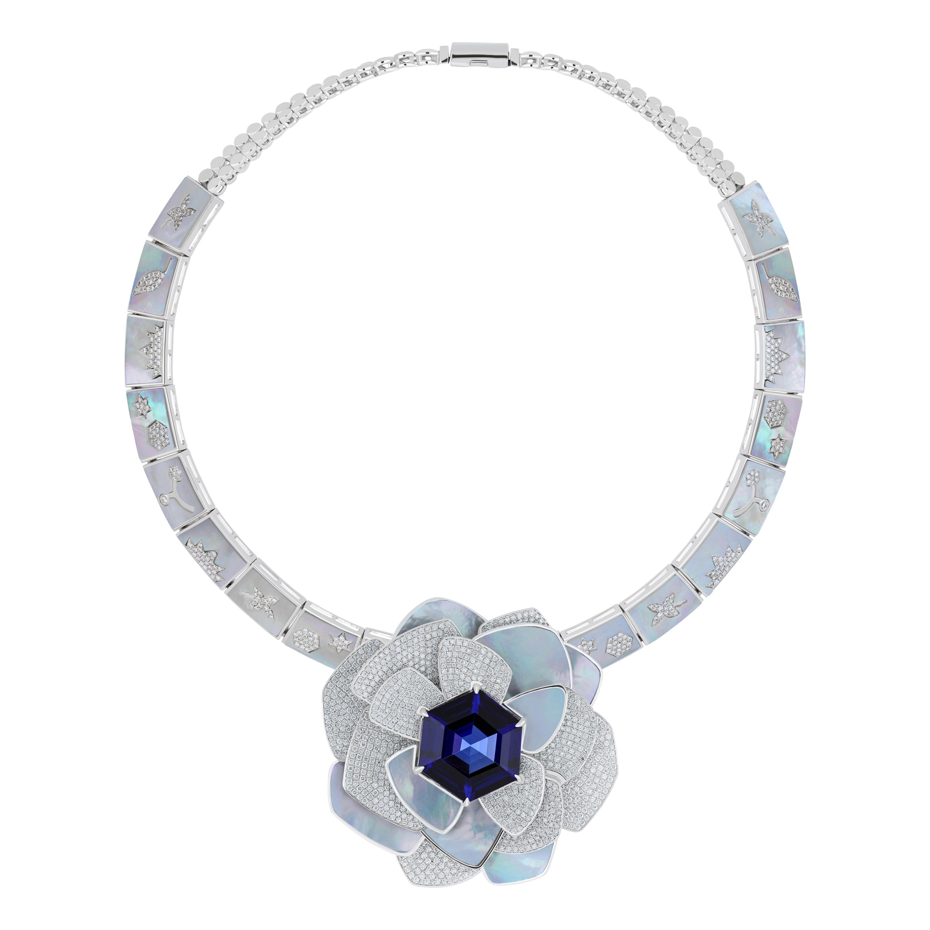 Collier de Tanzanite, nacre et diamant en or blanc 18 carats fait à la main