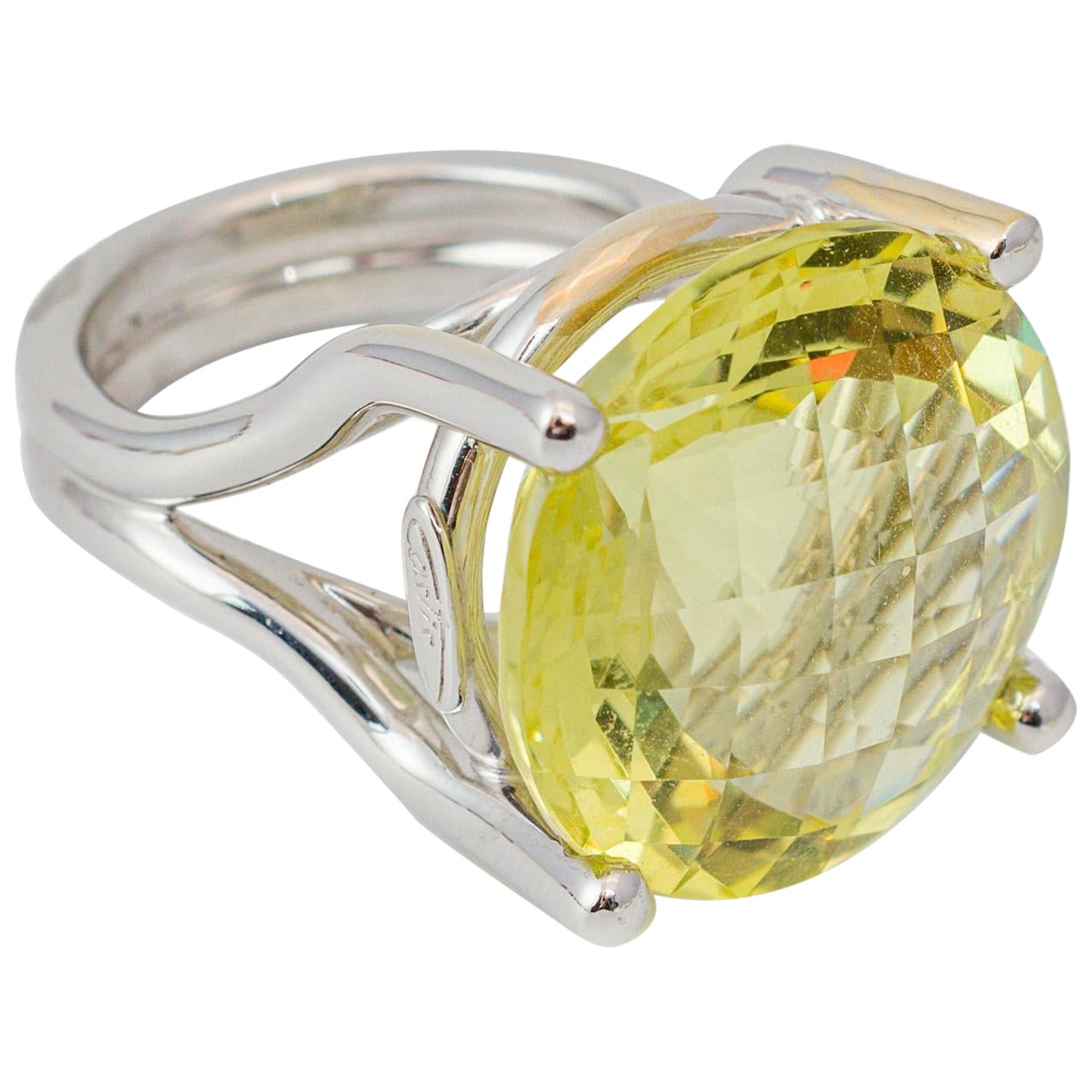 "Costis" Stone on Wire Ring with Round 26.30 carats Lemon Quartz For Sale