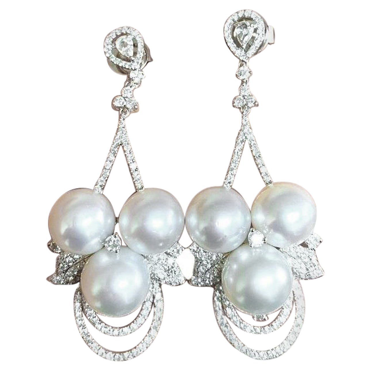 NWT $18, 000 18KT Gold Rare Lrg South Sea Pearl Gorgeous Diamond Dangle Earrings For Sale