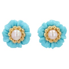 Vintage 1960s Turquoise Cultured Pearl 18 Karat Yellow Gold Flower Stud Earrings