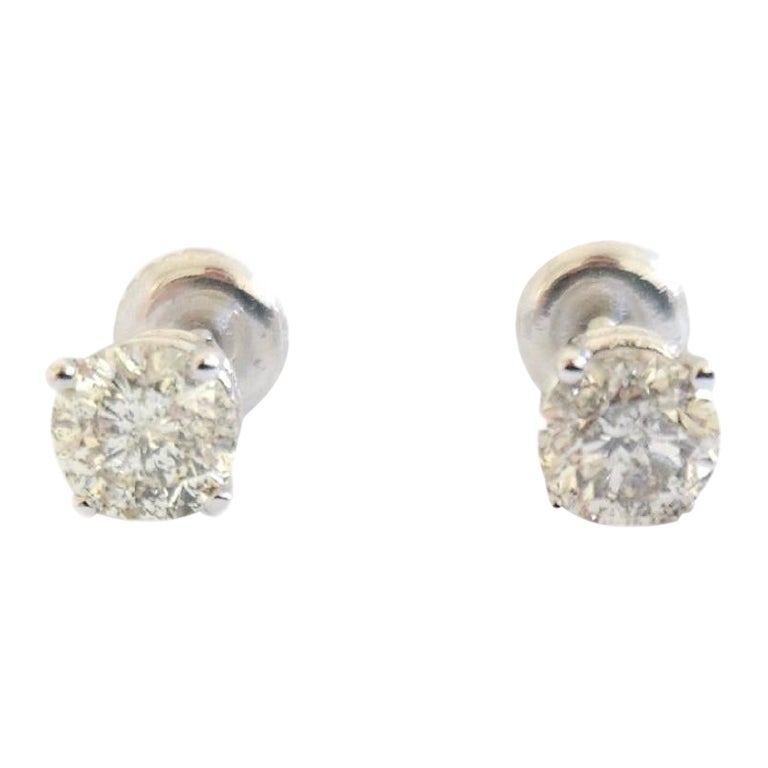0.98 Ctw Natural Diamond Round Sqrue back Studs White Gold For Sale