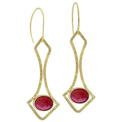 Susan Crow Studio 18kt Fairmined Yellow Gold and Oval Rose-Cut Ruby Earrings