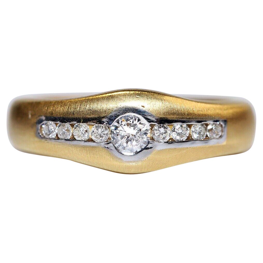 Vintage Circa 1980s 18k Gold Natural Diamond Decorated Band Ring  For Sale