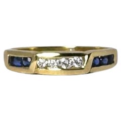 Bague européenne vintage en or 18 carats avec diamants brillants et saphirs bleus