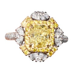 Bague et pendentif convertibles en diamant jaune intense fantaisie de 1.26 carat, certifié GIA