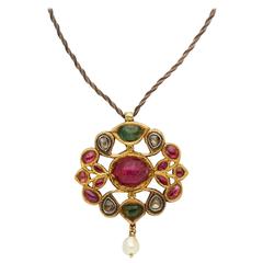 Antique Indian Pendant in Gold with Diamonds, Rubies, Emeralds and Pearl