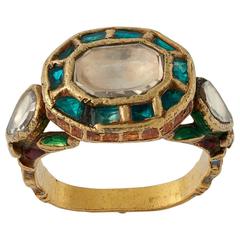 Antique Indian Gold Ring with Diamond and Emerald