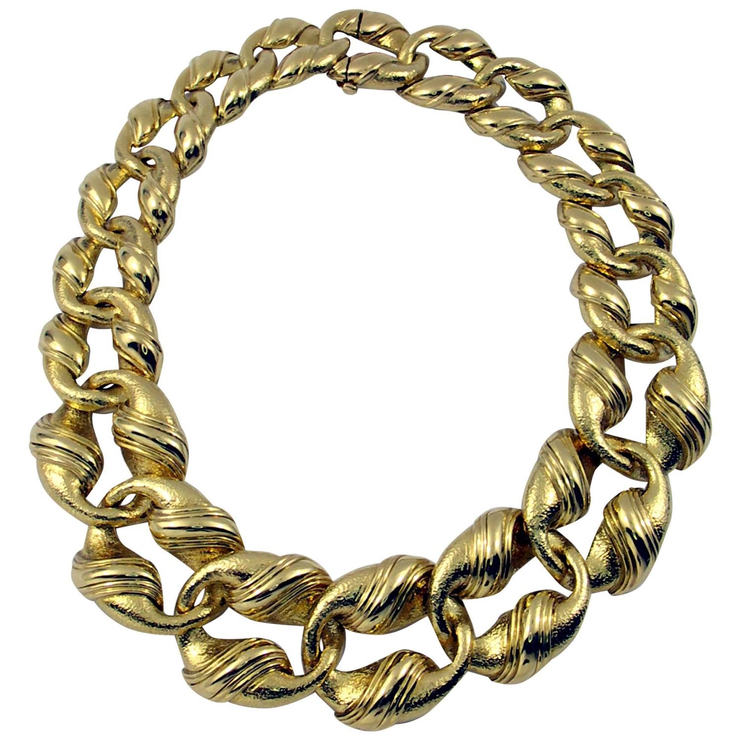 David Webb Gold Link Necklace For Sale at 1stdibs