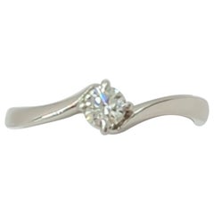 Nachlass Celine Weißer Diamant Solitär Ring in Platin
