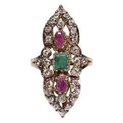 Retro Circa 1960s 10k Gold Natural Diamond And Emerald Ruby Navette Ring 