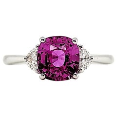 Cuscino certificato GRS Vivid Diamond Cts 2,32 Mezza Luna Diamante di Fidanzamento