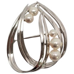 Mikimoto Sterling Silver Pearl Double Loop Pin/Brooch #14648