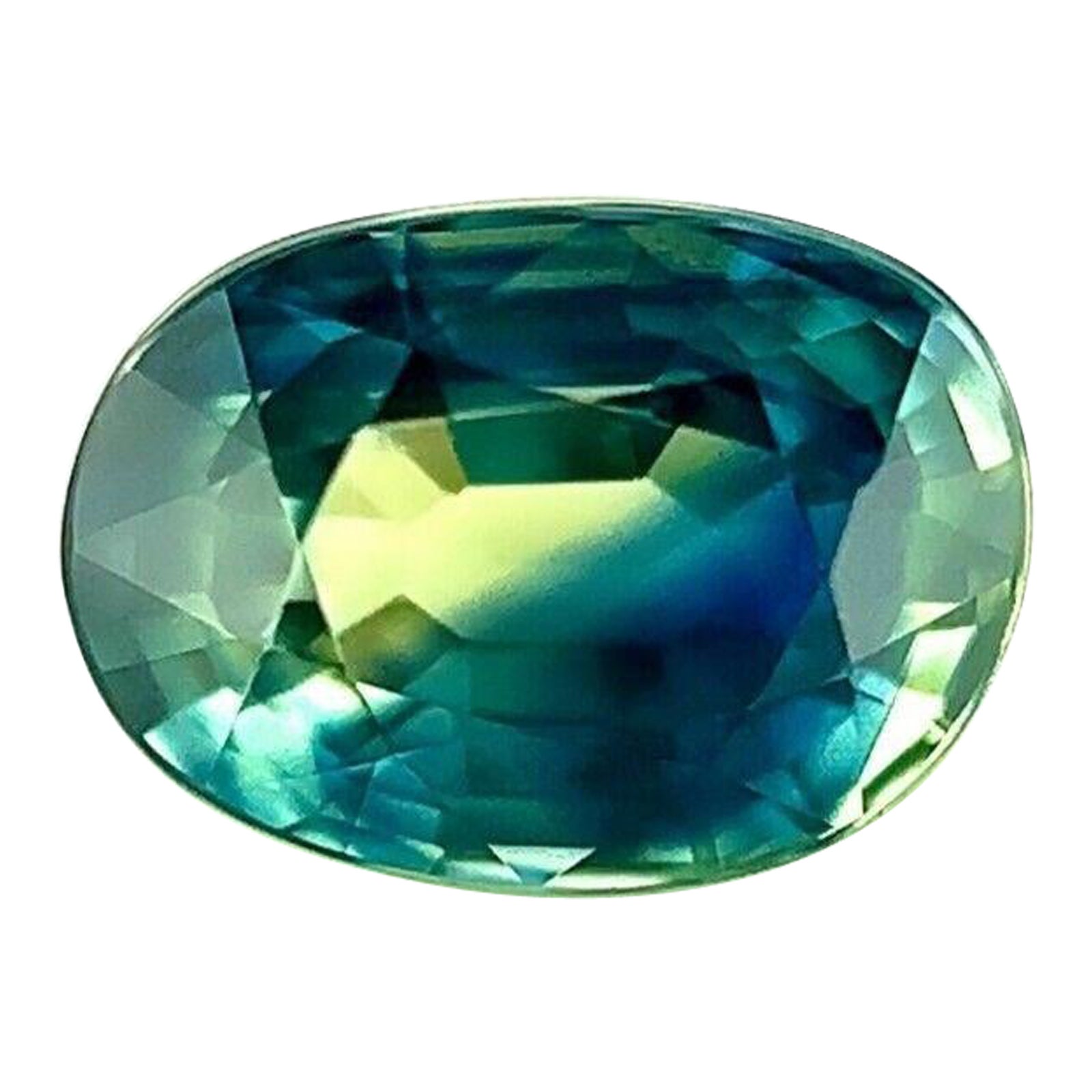 Saphir thaïlandais ovale de 1,00 carat de couleur partielle bleue et verte, taille libre 6,5 x 4,5 mm en vente