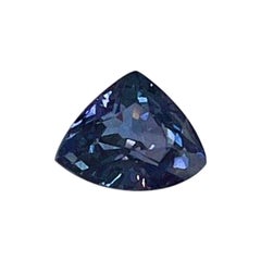 Natural 1.02ct Colour Change Sapphire Purple Blue Pink IGI Trillion Triangle Cut