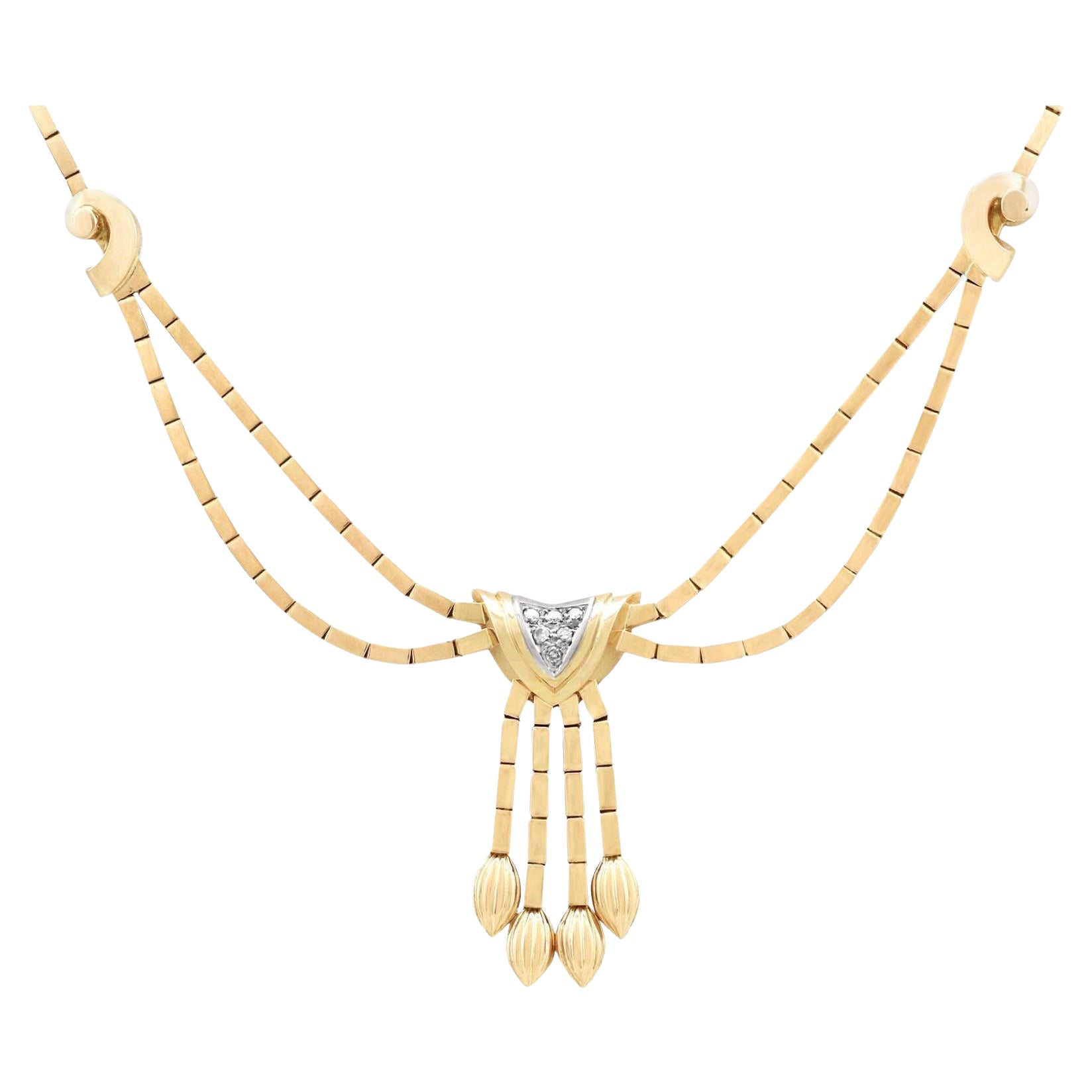 1940s Art Deco Diamond and Yellow Gold Necklace