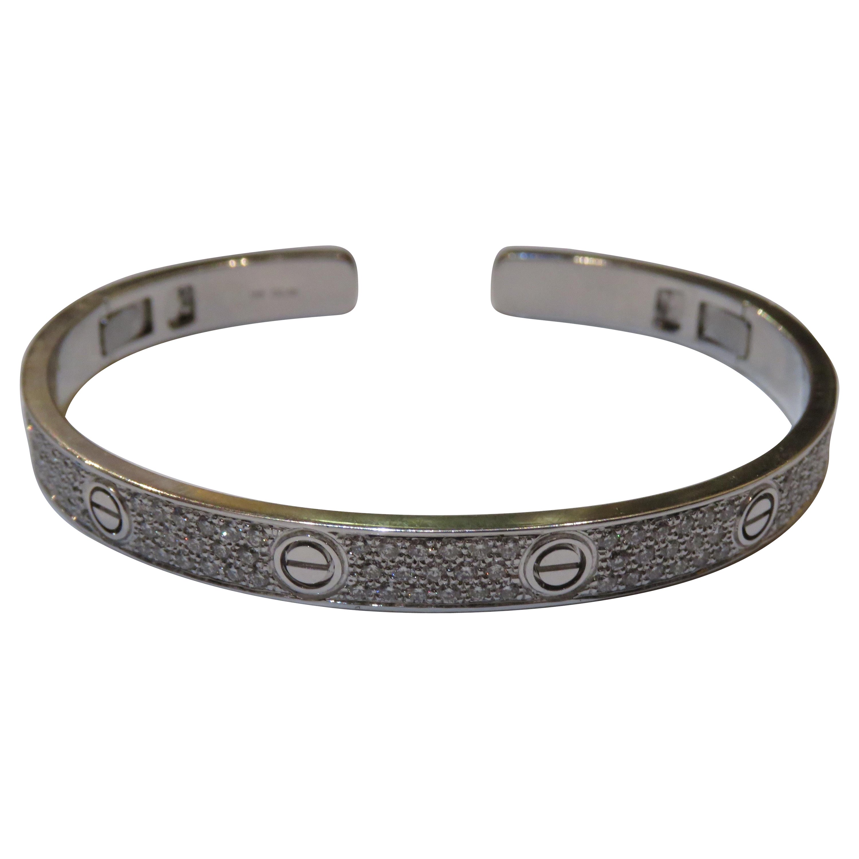 Par $27, 759 Cada una Pulseras de oro blanco de 18 quilates con diamantes de fantasía en forma de tornillo