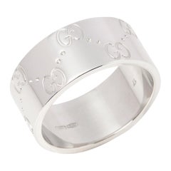 Gucci, large bague à anneau iconique en or blanc 18 carats