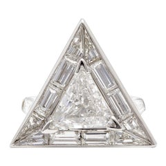 Platin-Cocktailring mit GIA 2,45 Karat Diamant-Dreieck aus der Mitte des Jahrhunderts