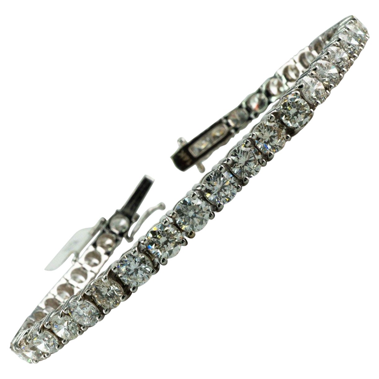 12.53 ctw Diamond Tennis Bracelet 14K White Gold 7.25" Long For Sale