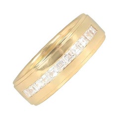 2.00ct Carré Cut Diamond Wedding Band, G-H Color, VS1 Clarity, 18k Yellow Gold