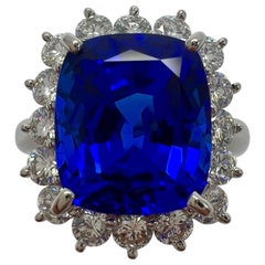 7,04ct Natürlicher Vivid Blue Violet Tanzanite Diamant-Cocktailring im Kissenschliff