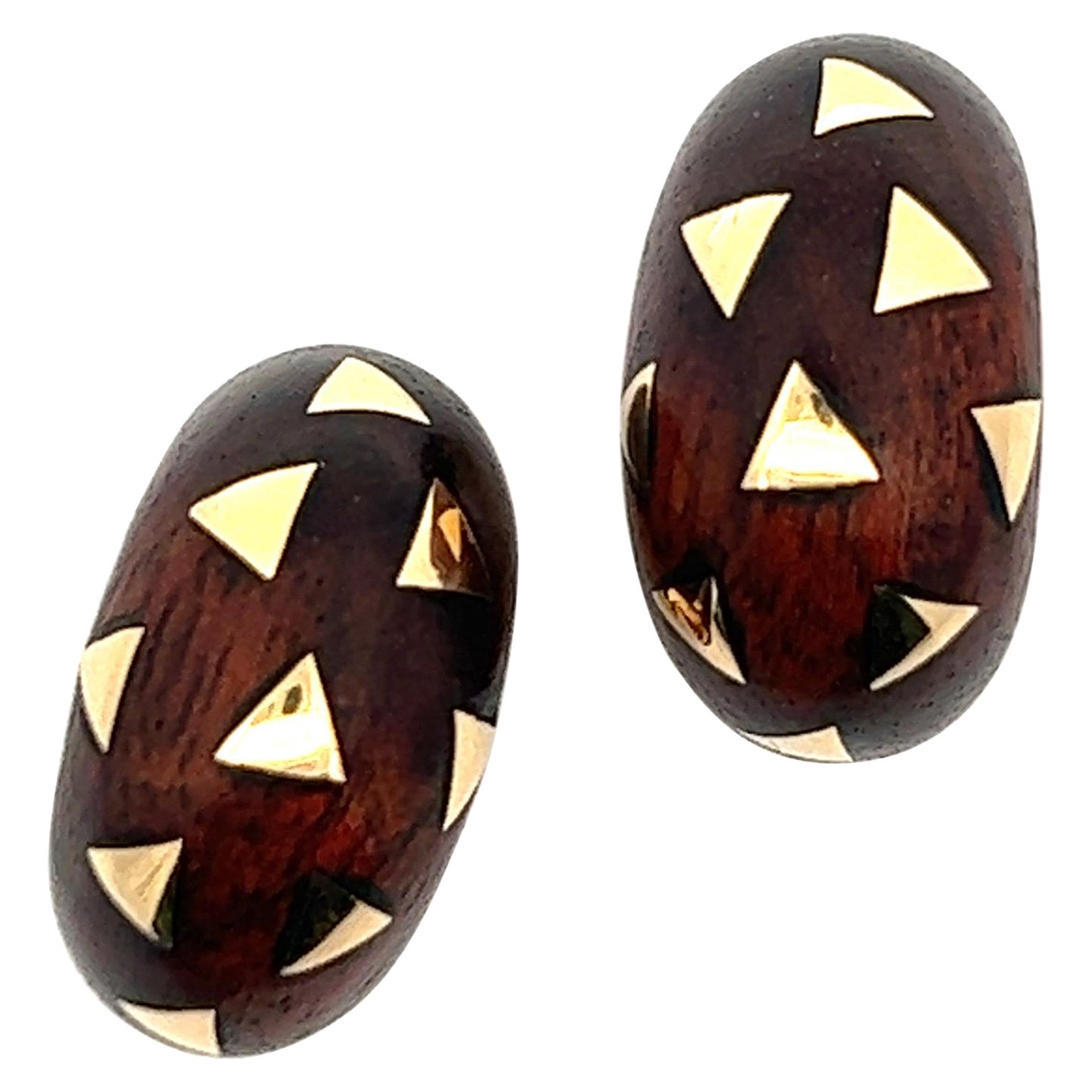 VCA, Boucles d'oreilles en or jaune 18 carats incrustées de Wood en vente