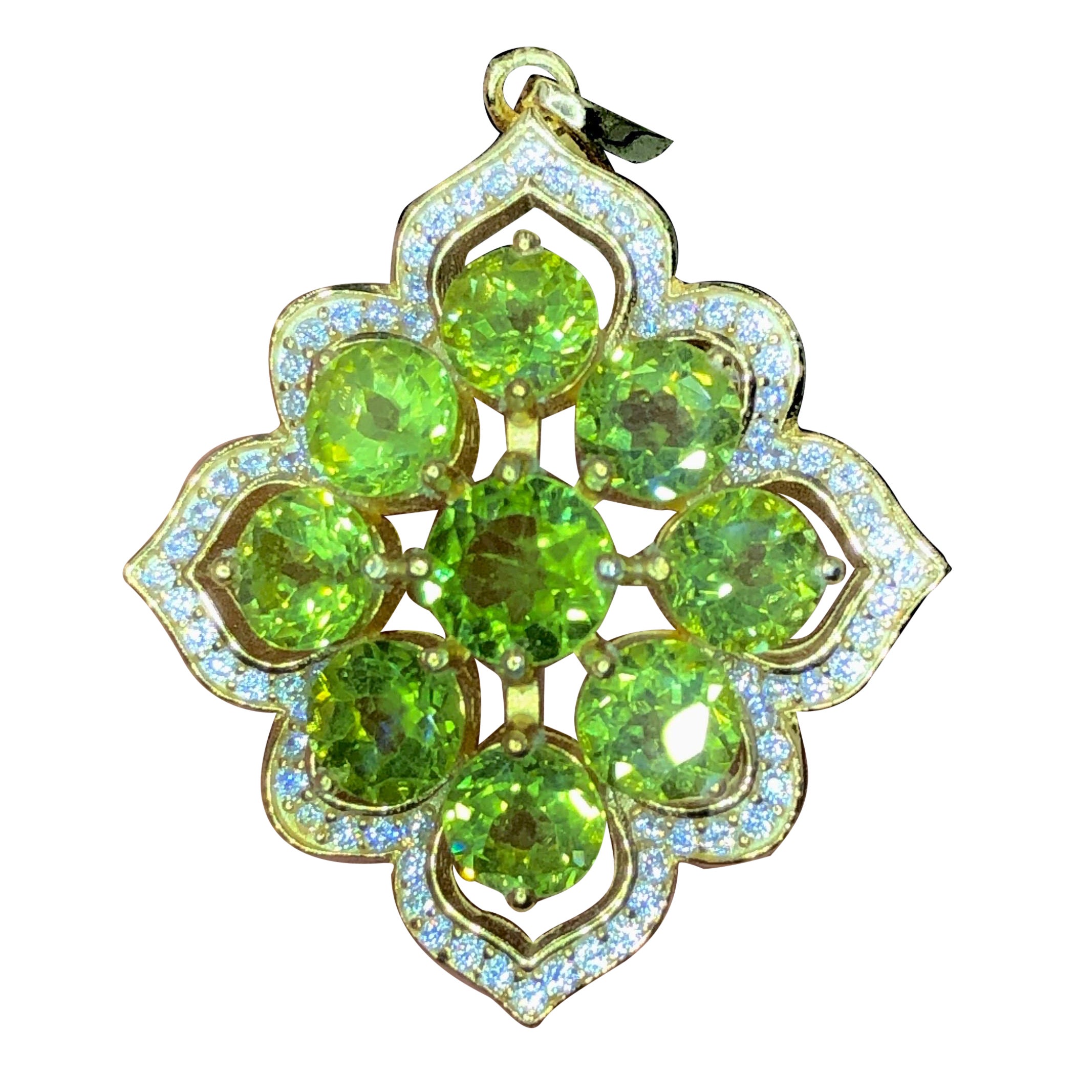 Beautiful peridot pendant gold plated 925 silver For Sale