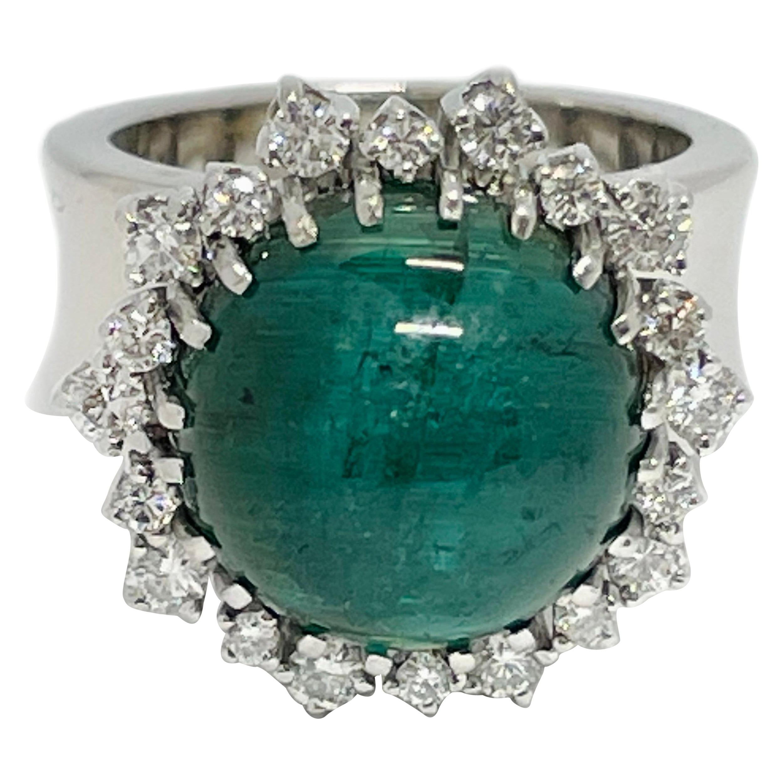 Bague large en tourmaline verte œil de chat et diamants