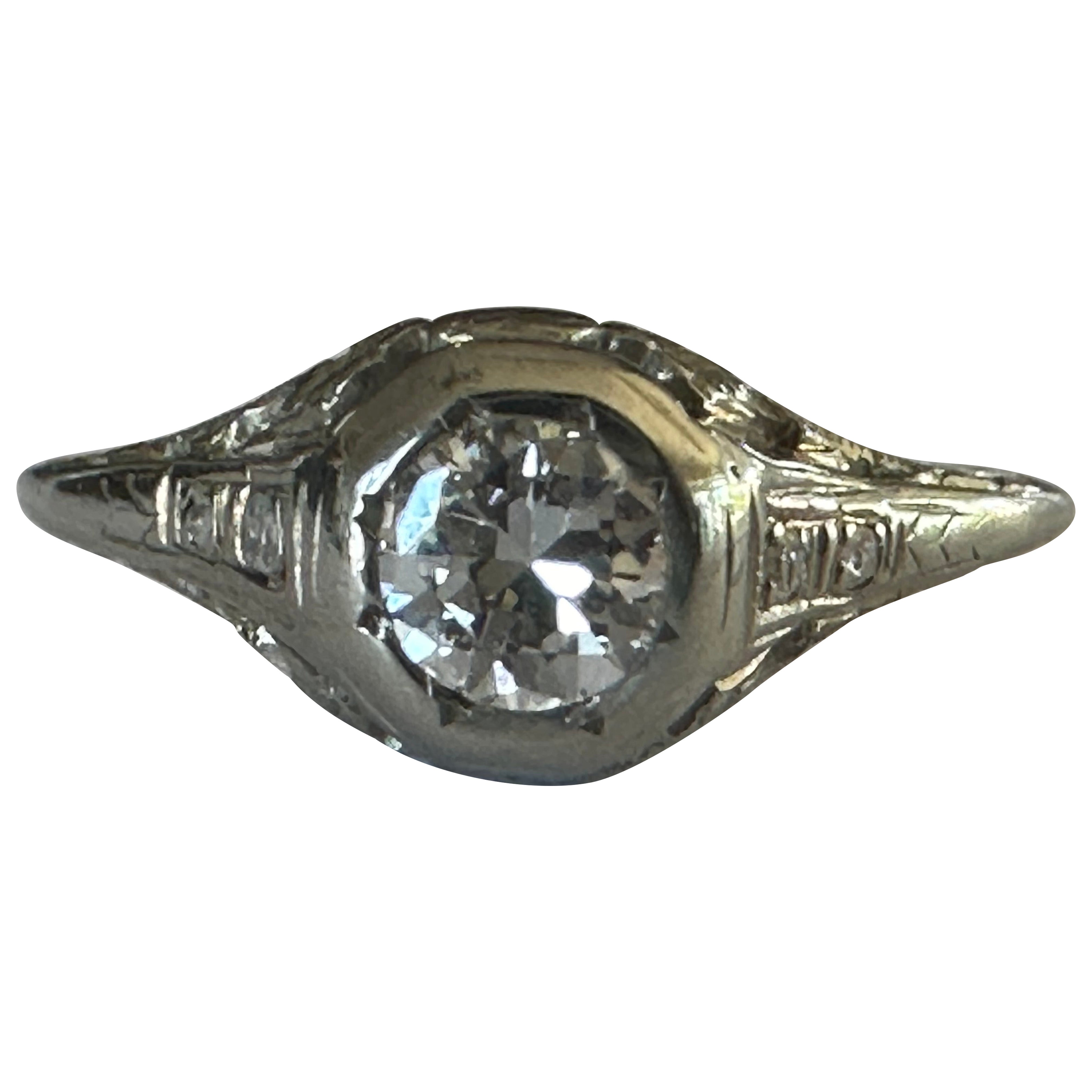 Art Deco Diamond and Filigree Ring  For Sale