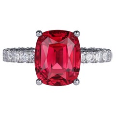 Pinkish-Red Rubellite 4.30 carat Ring with diamonds in 18K white gold