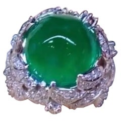 AIG Certified 15.00 Carats Natural Zambian Emeralds  Diamonds 18k Gold Ring