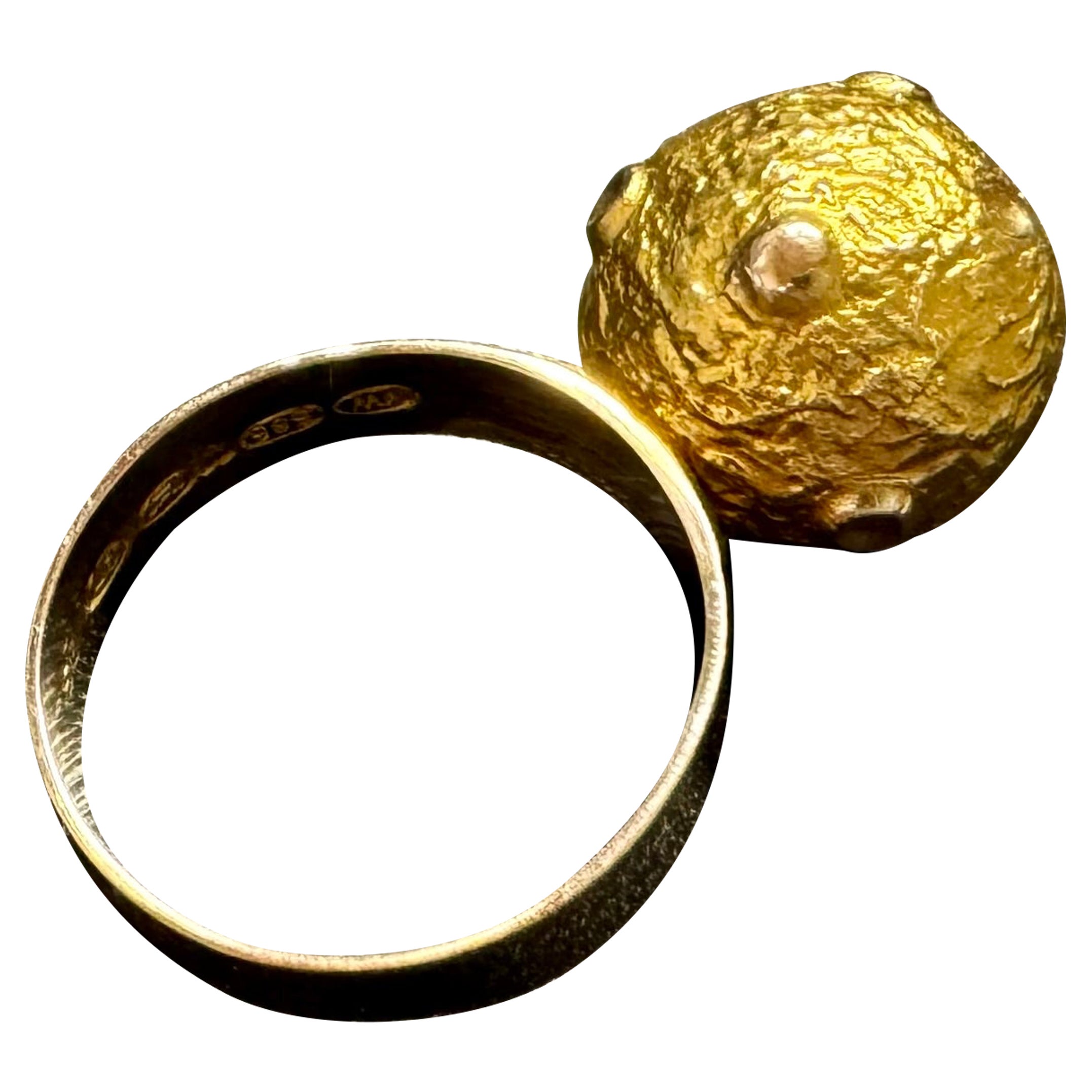 14 Karat Gold Ring Boris Sarvala 1967 Made in Finland.