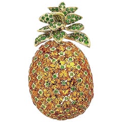 Cellini 18KT YG Ananas Brosche mit 21,75 Karat Orange Granaten und Tsavoriten