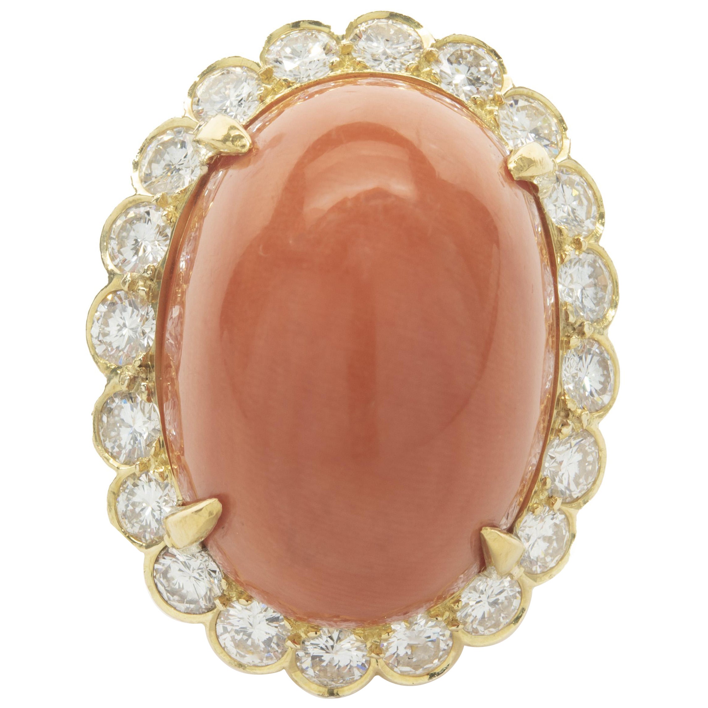 Van Cleef & Arpels 18 Karat Yellow Gold Vintage Coral Cabochon and Diamond Ring For Sale