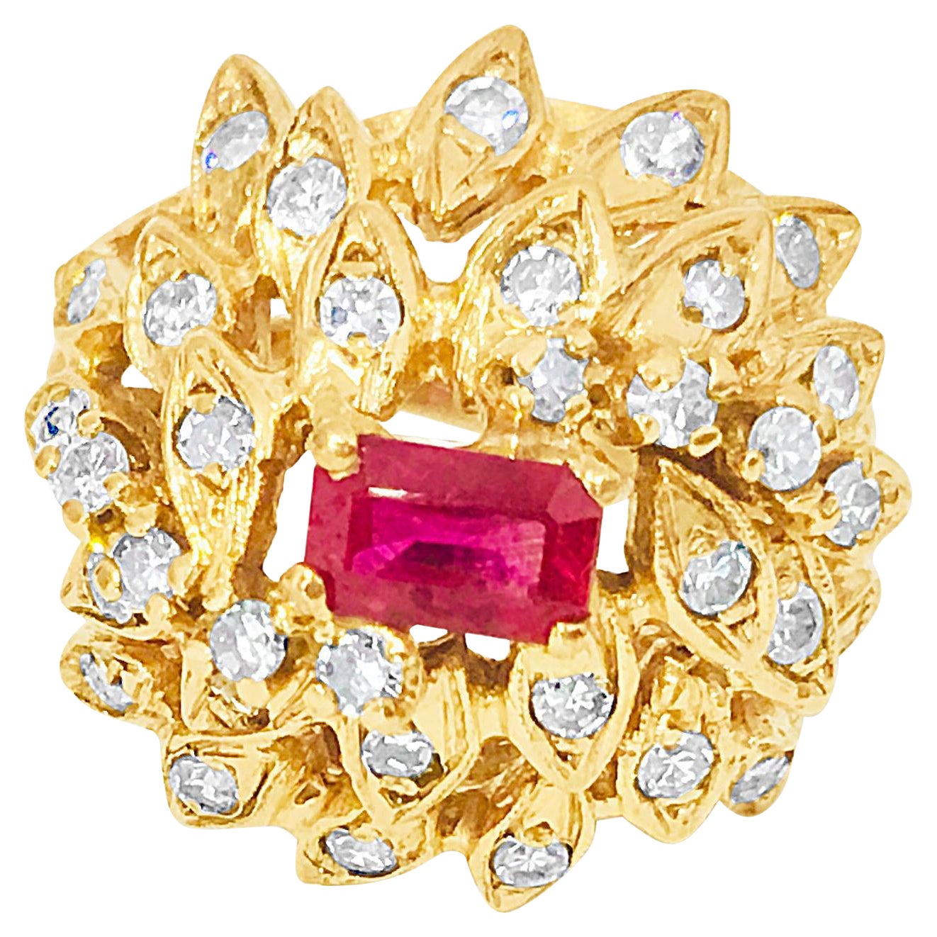 Vintage 2.00 ct Diamond Ruby 18K Yellow Gold Ring For Sale