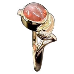 3.26 carat rosy cabochon sapphire and upcycled vintage 14k yellow gold ring