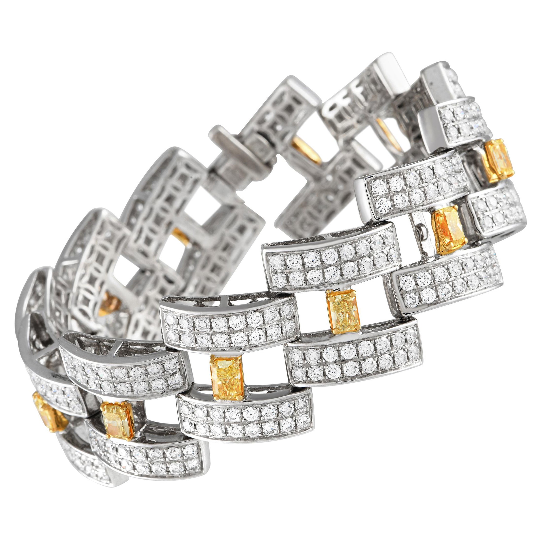 Bracelet en or blanc 18 carats avec diamants 13,81 carats