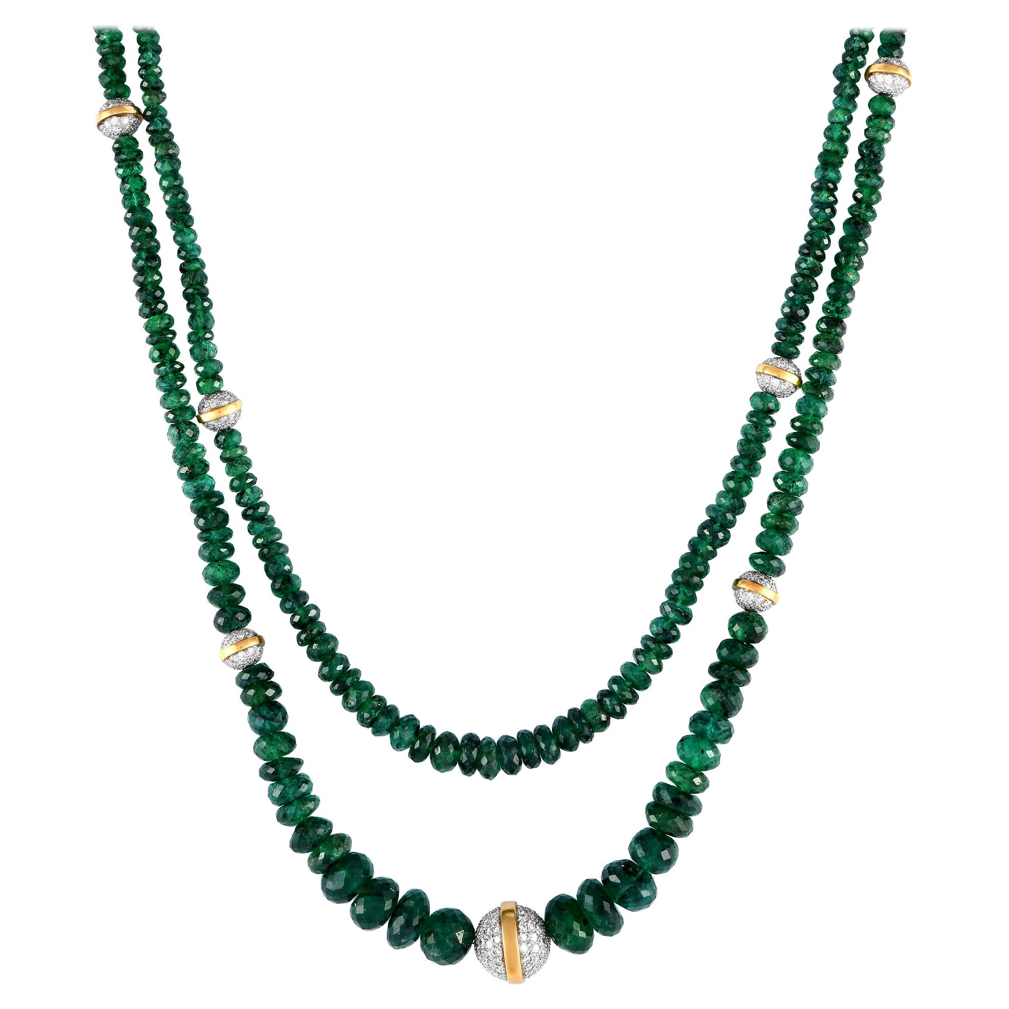 18K Yellow Gold 3.54ct Diamond and Emerald Necklace For Sale