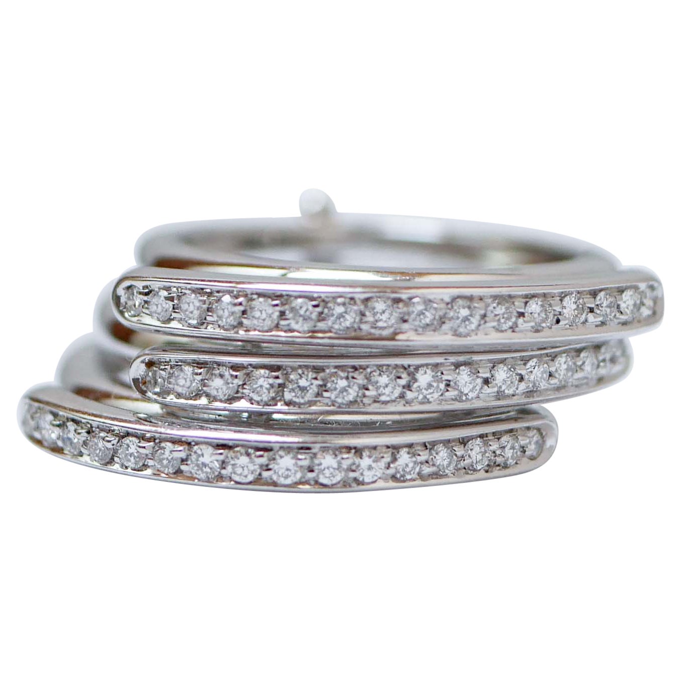 Diamonds, 18 Karat White Gold Fashion Ring. For Sale